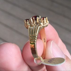 3 garnet 14k gold ring